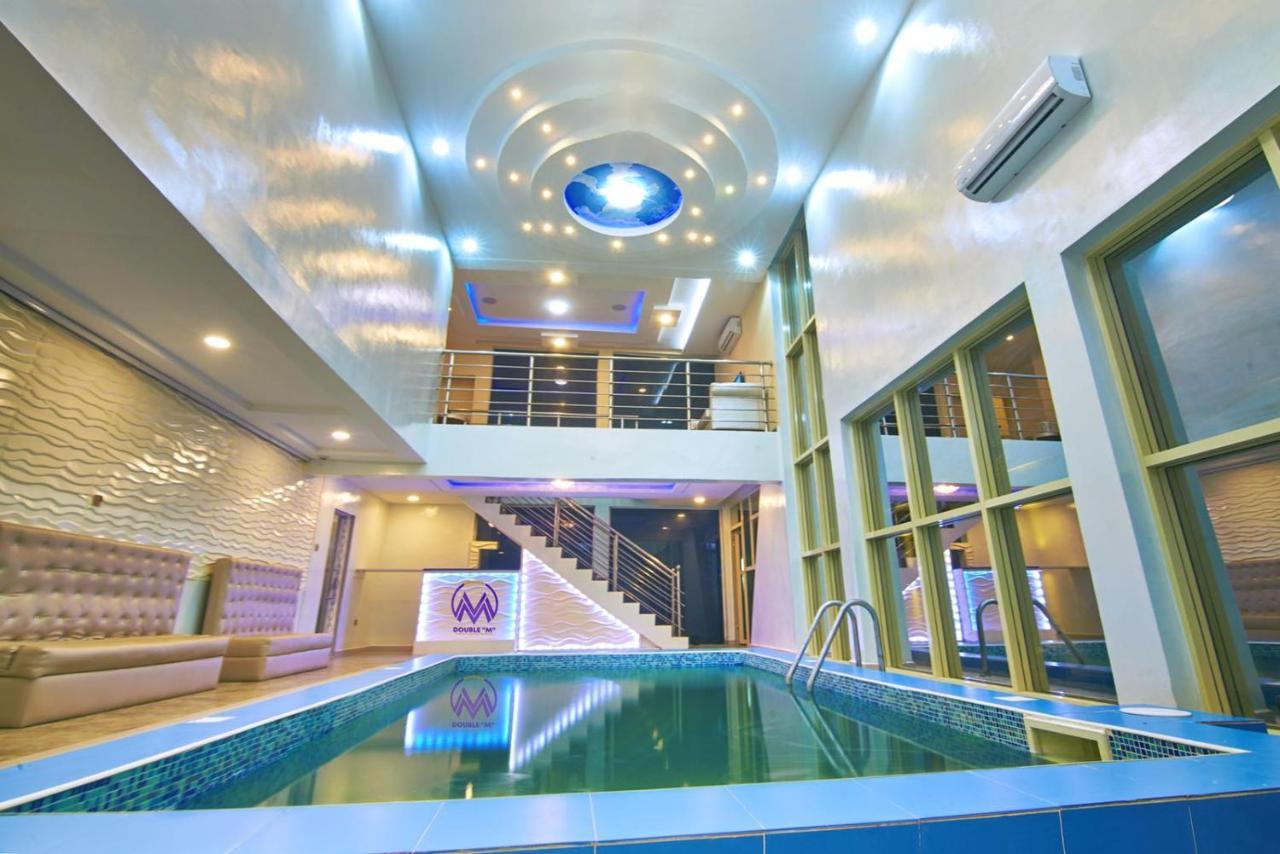 Double M Exquisite Suites And Lounge Lekki Ogombo Luaran gambar