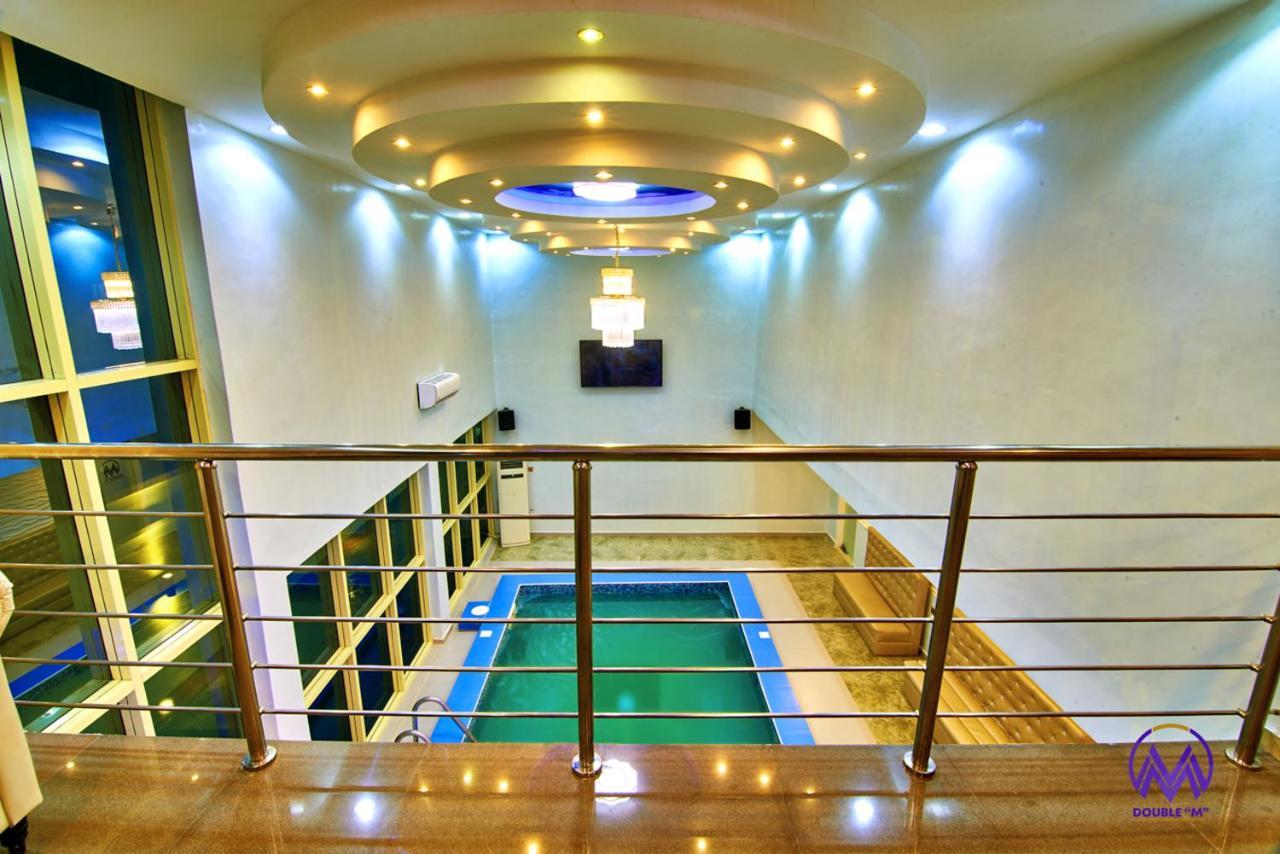 Double M Exquisite Suites And Lounge Lekki Ogombo Luaran gambar